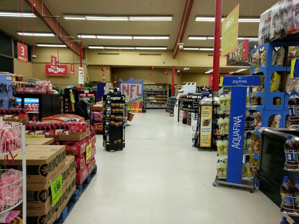 Grocery Outlet Bargain Market | 2900 Broadway, Oakland, CA 94611, USA | Phone: (510) 465-5649