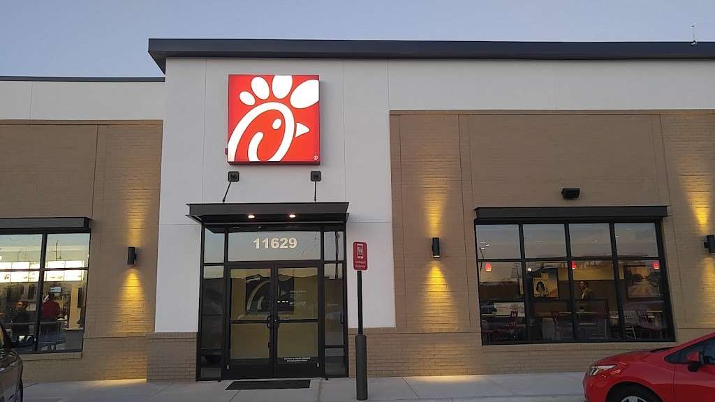 Chick-fil-A | 11629 Shadow Creek Pkwy Kirby Dr and, McHard Rd, Pearland, TX 77584 | Phone: (713) 340-1190