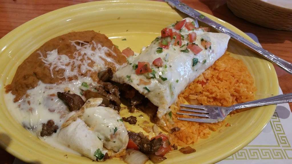 Mi Pueblo | 7556 Ritchie Hwy, Glen Burnie, MD 21061, USA | Phone: (410) 590-1616