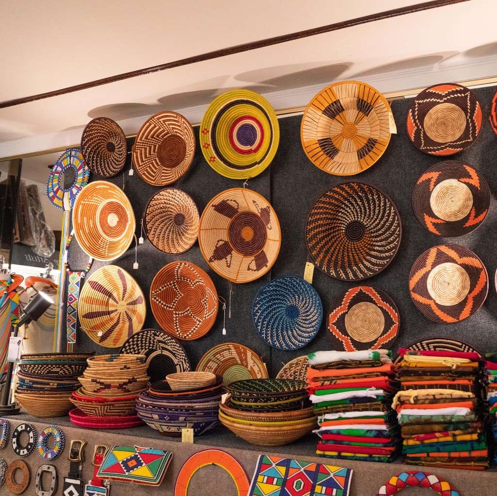 Luangisa African Gallery | 374 Hawthorne Terrace, Mt Vernon, NY 10552, USA | Phone: (914) 664-3681