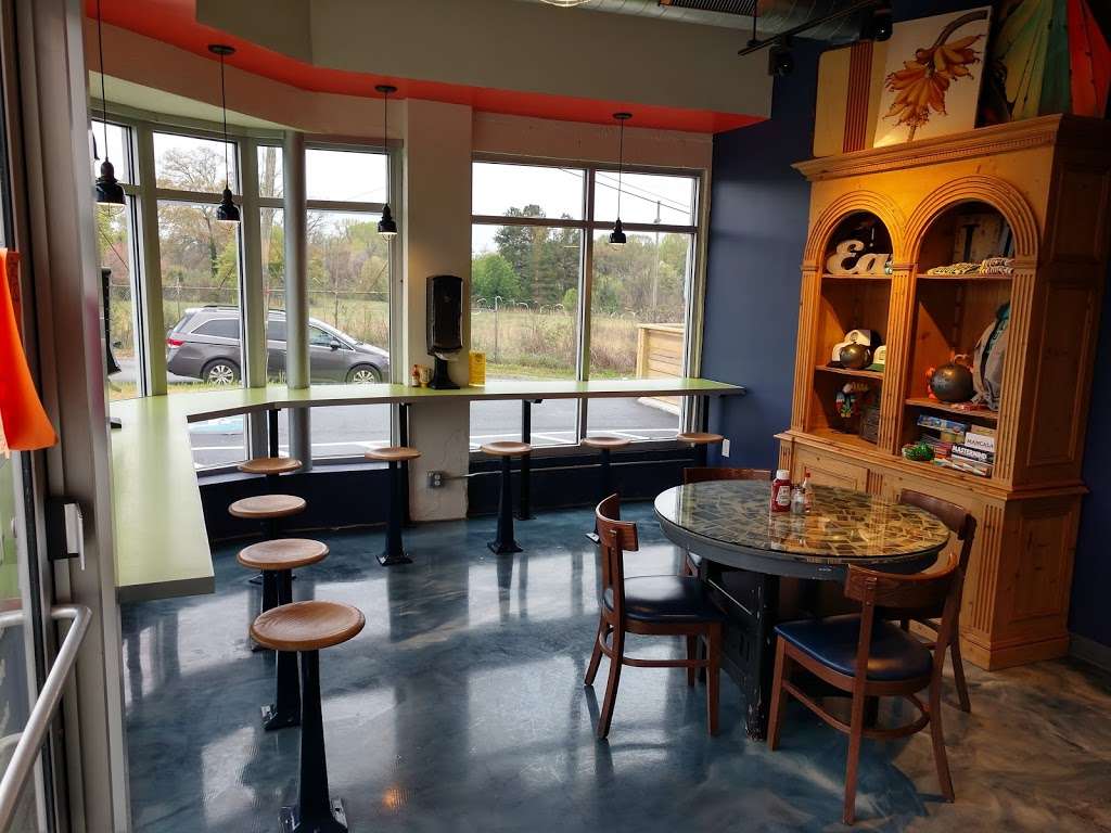 Toucan Louies Cafe and Roastery | 2753 Rozzelles Ferry Rd, Charlotte, NC 28208, USA | Phone: (980) 209-9791