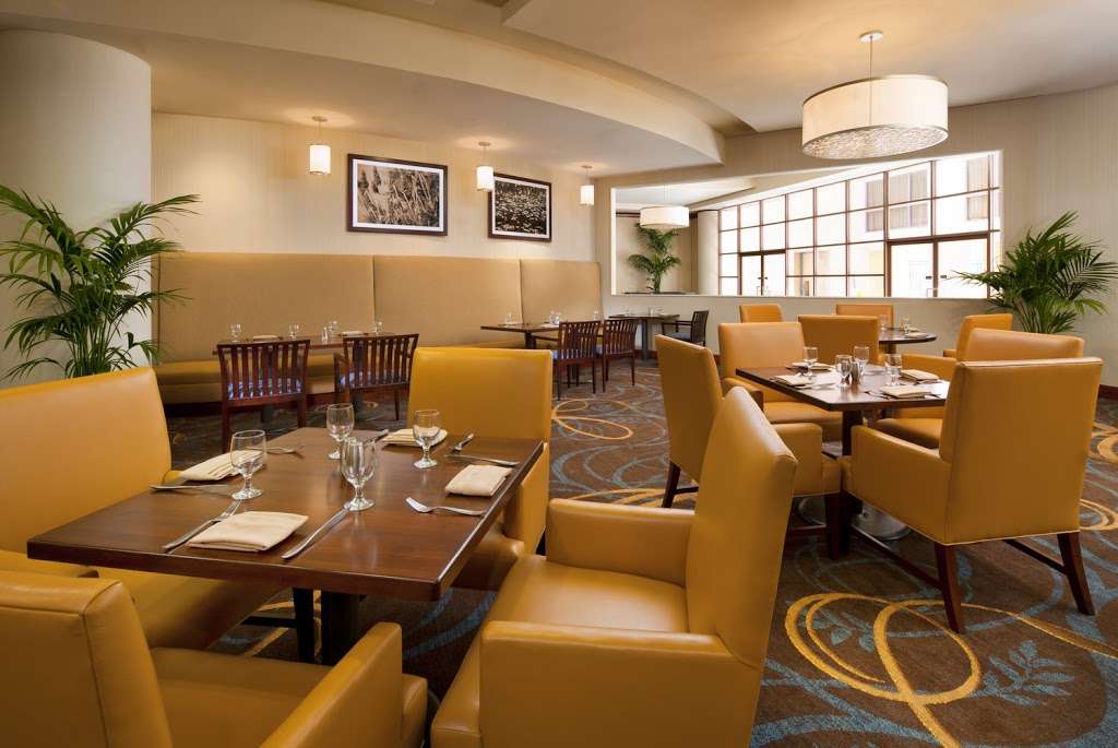 Sheraton Agoura Hills Hotel | 30100 Agoura Rd, Agoura Hills, CA 91301, USA | Phone: (818) 707-1220