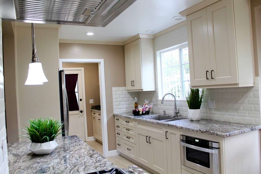 Reborn Cabinets Inc. in Las Vegas | 5895 W Wigwam Ave, Las Vegas, NV 89139, USA | Phone: (888) 273-2676