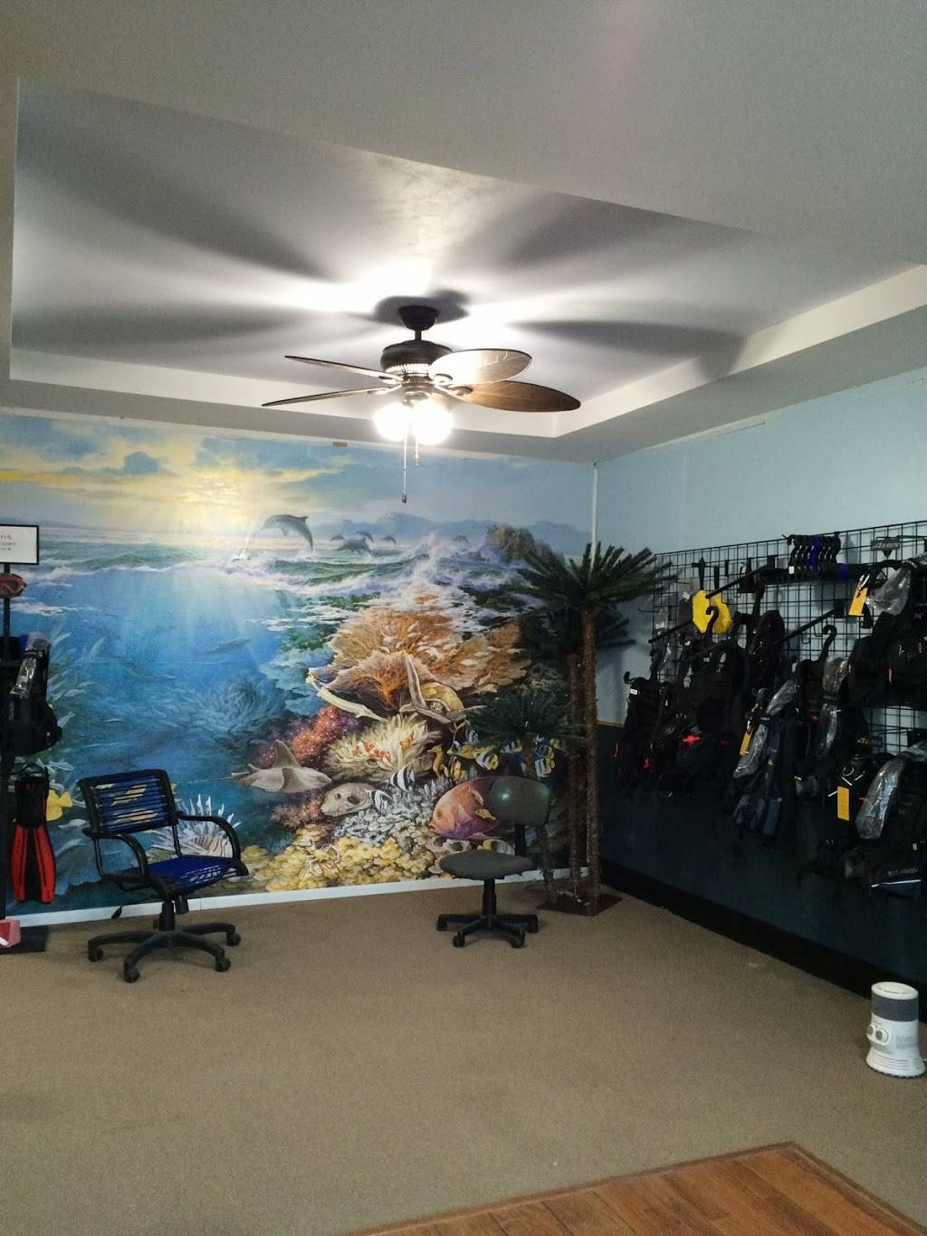 DFW Scuba Shop | 5200 Airport Fwy suite g, Haltom City, TX 76117, USA | Phone: (817) 838-5300