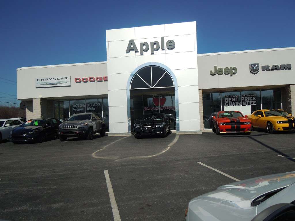 Apple CDJR of Hanover | 200 Eisenhower Dr, Hanover, PA 17331, USA | Phone: (717) 637-1101