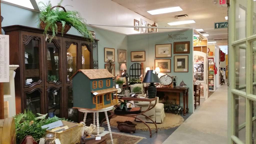 Avonlea Antiques & Interiors | 8101 Philips Hwy, Jacksonville, FL 32256, USA | Phone: (904) 636-8785