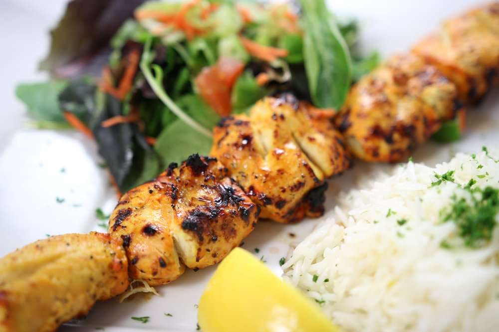 Sidewalk Grill | 1727 N Vermont Ave #102, Los Angeles, CA 90027, USA | Phone: (323) 669-3354