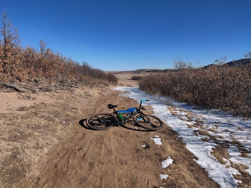 Greenland Open Space Trailhead / Parking | 1532 E Noe Rd, Larkspur, CO 80118, USA