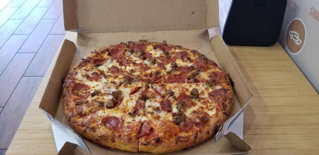Dominos Pizza | 8522 Whittier Blvd Ste B, Pico Rivera, CA 90660, USA | Phone: (562) 692-9591