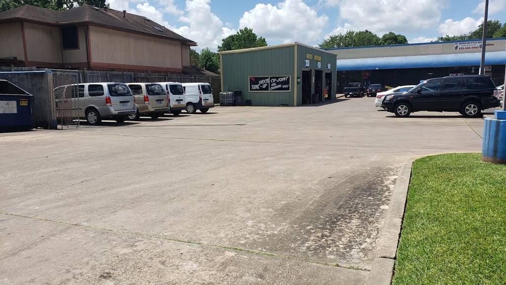 Gills tires auto service LLC | 14165 Bissonnet St, Houston, TX 77083 | Phone: (281) 809-3540