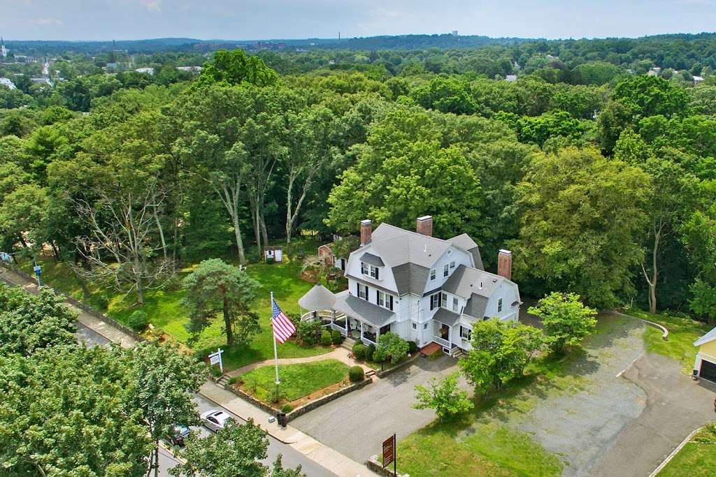 The Sherman Guest Home 326 Lexington St, Waltham, MA 02452, USA