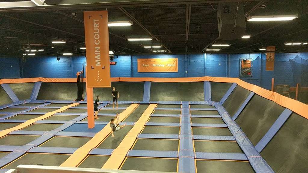 Sky Zone Trampoline Park | 61 International Drive South Unit ANCB, Budd Lake, NJ 07828, USA | Phone: (973) 527-7000