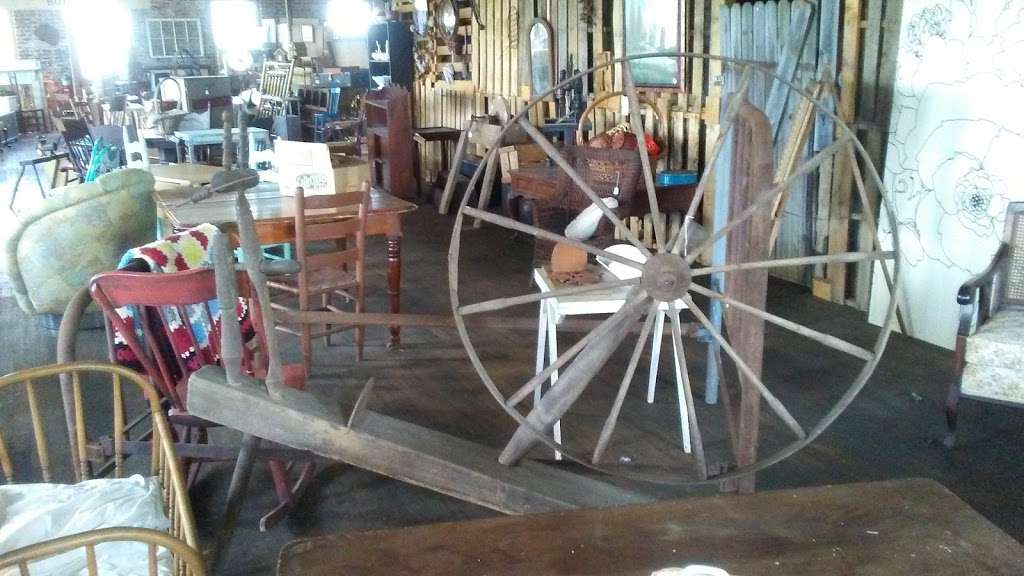 Rose Mill | 21 E Main St, Maiden, NC 28650, USA | Phone: (828) 428-0005