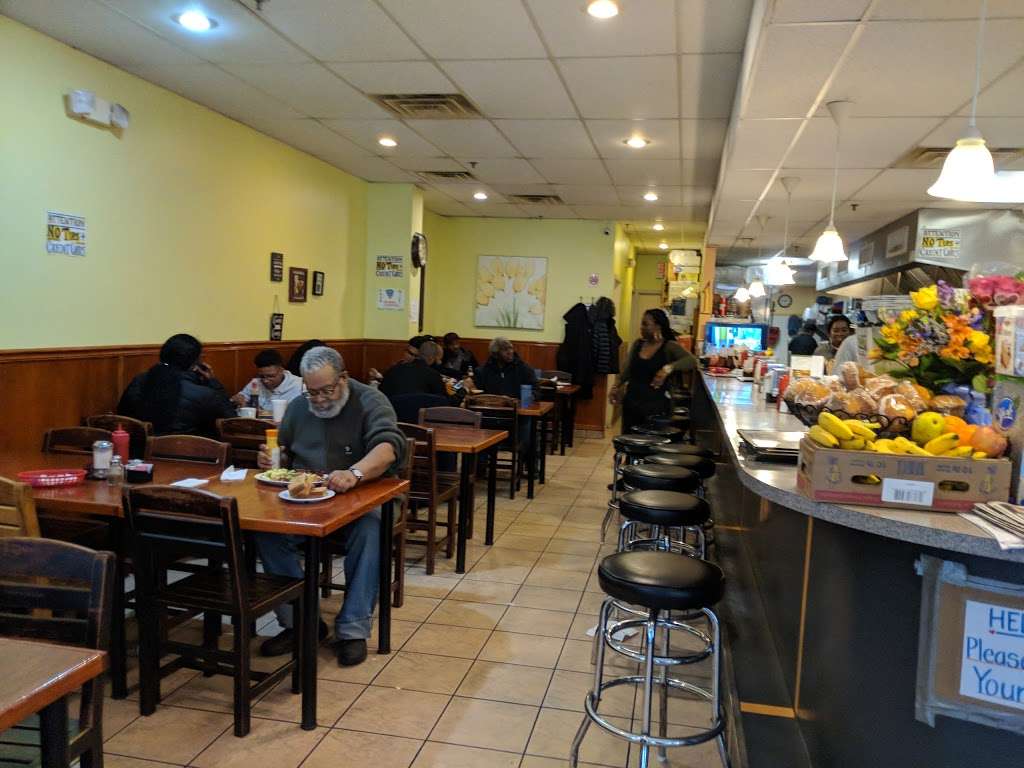 Mt Airy Breakfast & Lunch | 6709 Germantown Ave, Philadelphia, PA 19119, USA | Phone: (215) 843-2980