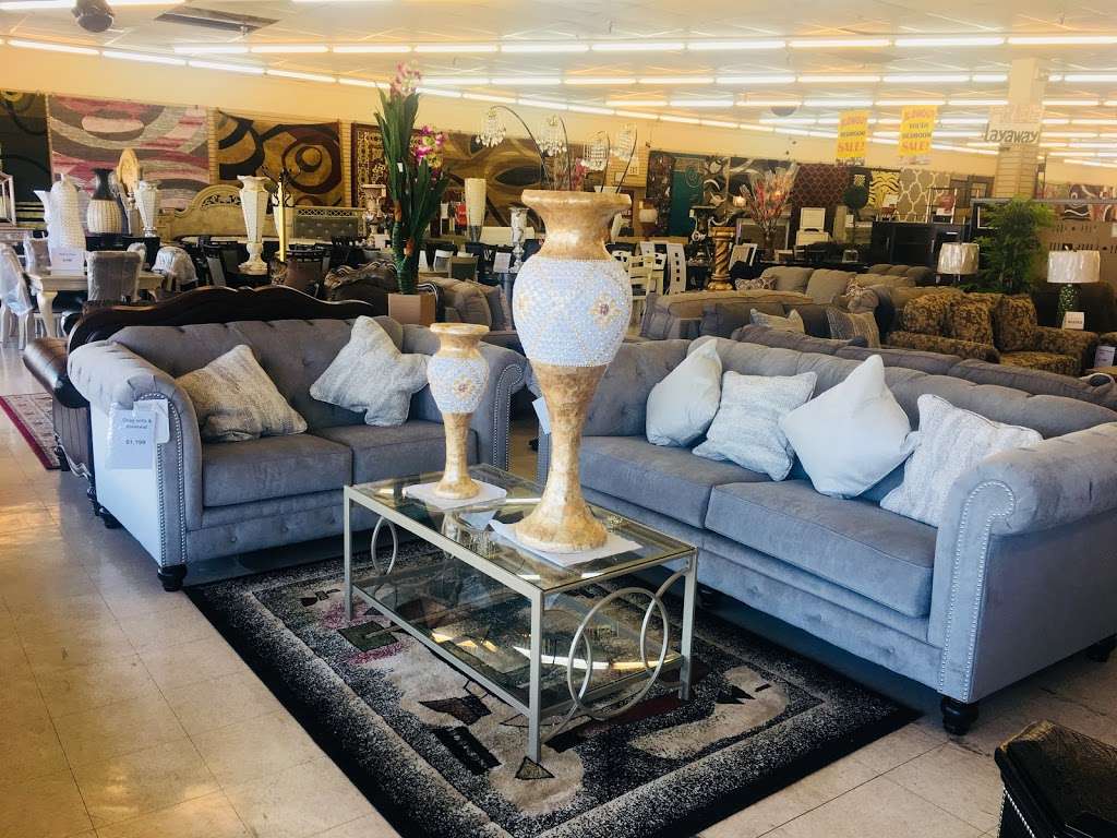 Furniture plus outlet & Clearance | 333 Naamans Rd #40, Claymont, DE 19703, USA | Phone: (302) 746-7823