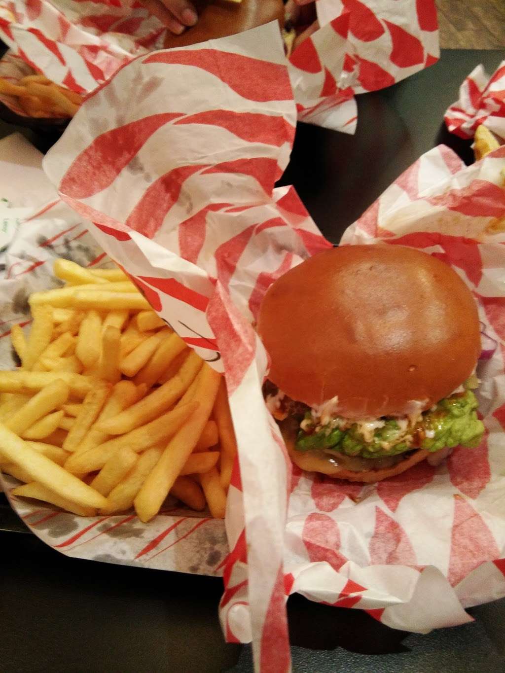 Rodeos Burgers and Shakes | 1064 London Rd, Thornton Heath CR7 7ND, UK | Phone: 020 3417 2972