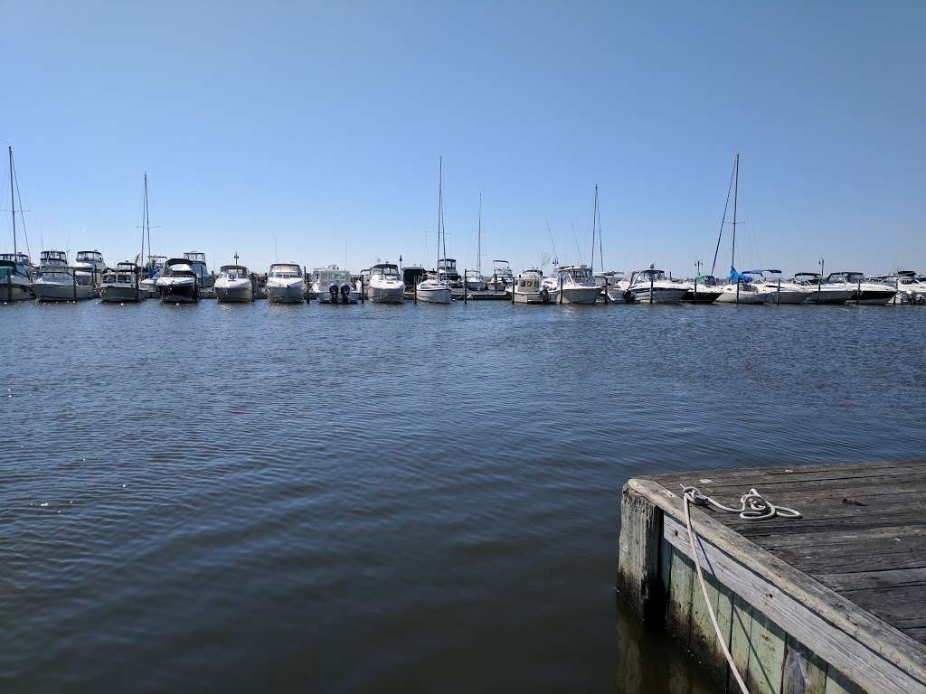 East Islip Marina Park | 333 Bayview Ave, East Islip, NY 11730, USA | Phone: (631) 224-5436