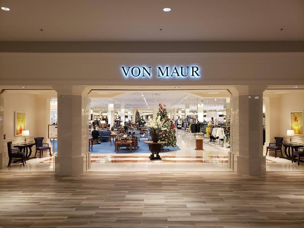 Von Maur | 1650 County Road B2 W, Roseville, MN 55113, USA | Phone: (763) 204-6966