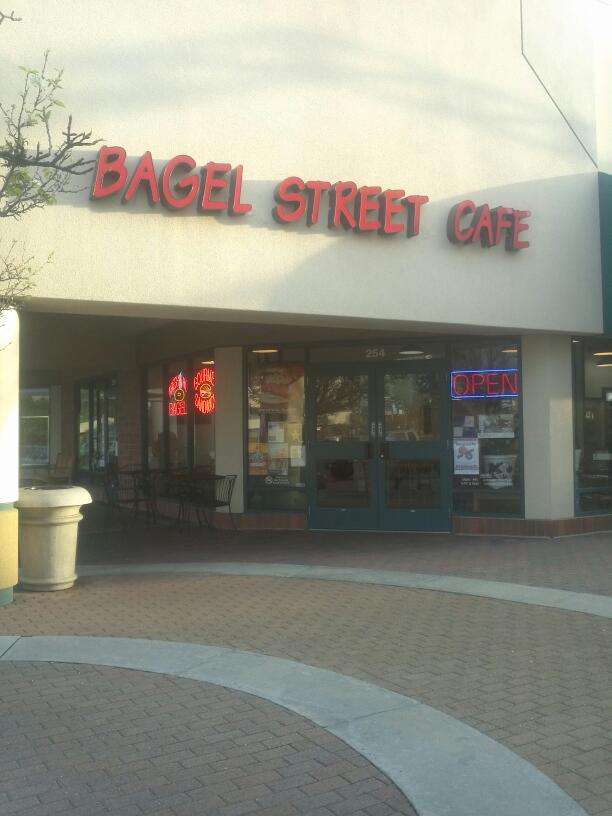 Bagel Street Cafe | 254 Redwood Shores Pkwy, Redwood City, CA 94065 | Phone: (650) 593-0103