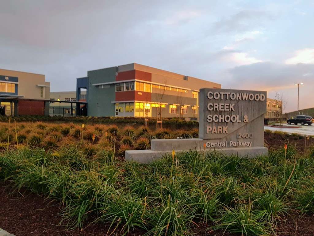 Cottonwood Creek K-8 School | 2400 Central Pkwy, Dublin, CA 94568, USA | Phone: (925) 833-3333