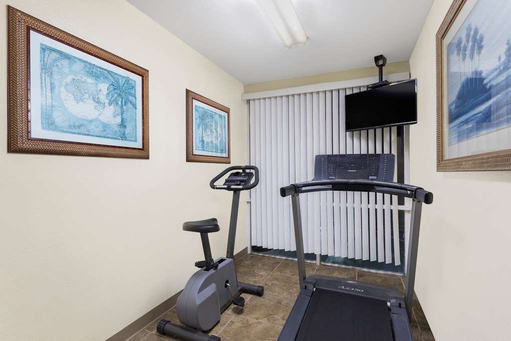 Travelodge by Wyndham Lakeland | 3425 US Hwy 98 N, Lakeland, FL 33809, USA | Phone: (863) 797-4597