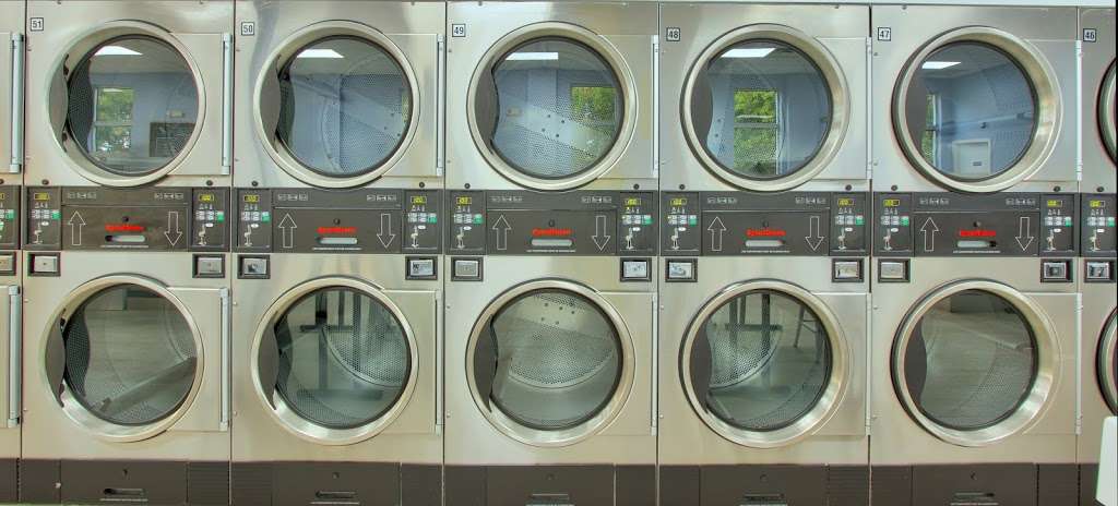 Miami Gardens Laundry | 3753 NW 167th St, Miami Gardens, FL 33055, USA | Phone: (305) 974-4371