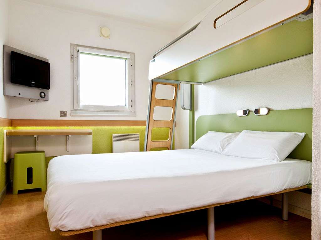 Hotel ibis budget London City Airport | N Woolwich Rd, Silvertown, London E16 2EE, UK | Phone: 020 7474 9106