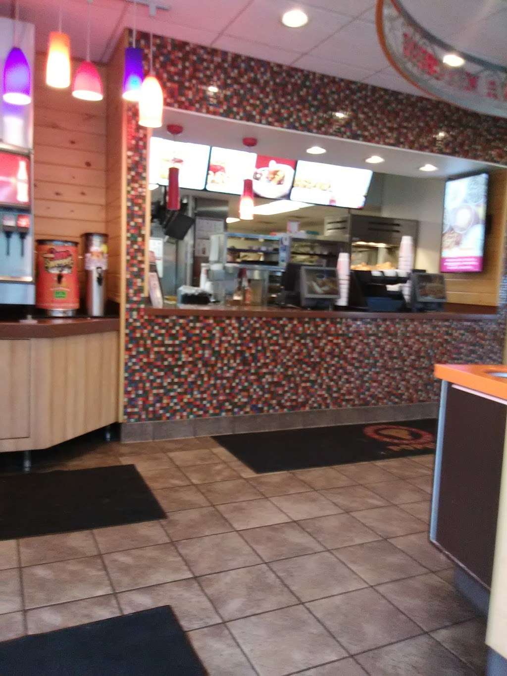 Popeyes Louisiana Kitchen | 545 Kennedy Dr, Bradley, IL 60915, USA | Phone: (815) 802-8040