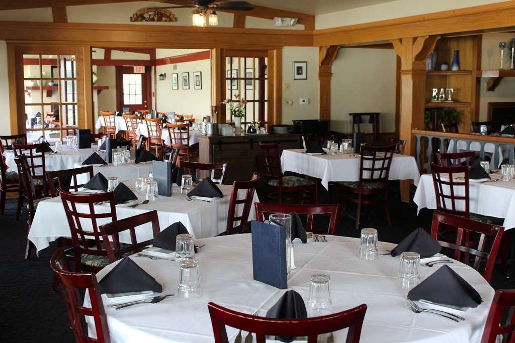 Stefanas Lakeside Dining | W4190 West End Rd, Lake Geneva, WI 53147 | Phone: (262) 686-3127