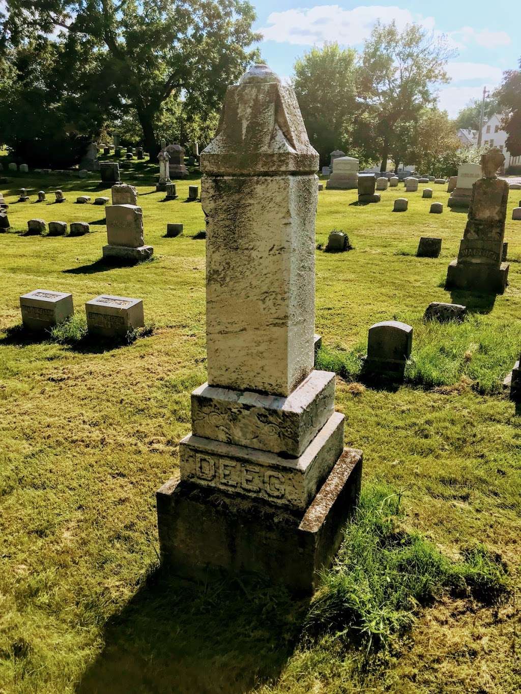 Forest Home Cemetery | 2405 W Forest Home Ave, Milwaukee, WI 53215, USA | Phone: (414) 645-2632