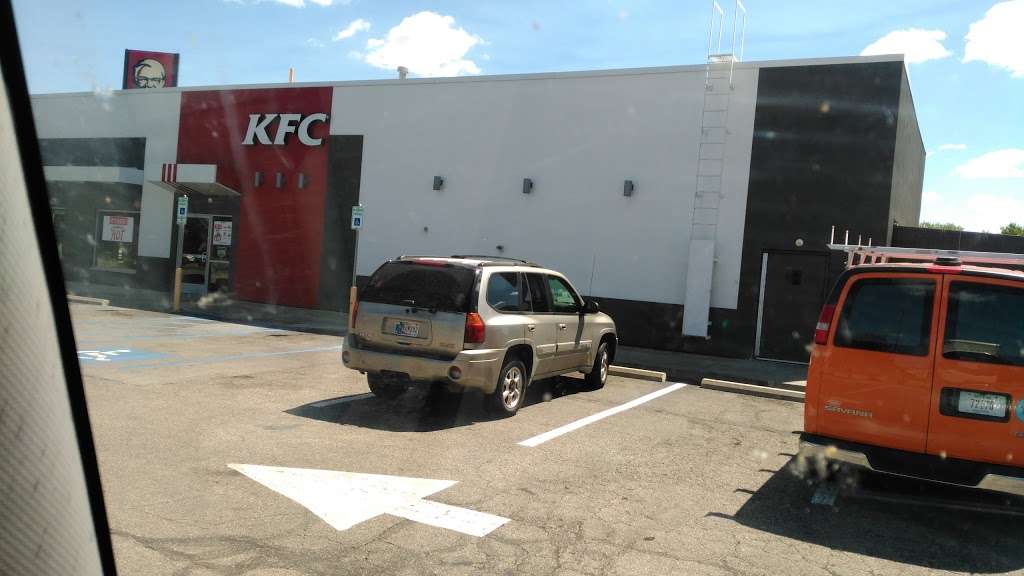 KFC | 7155 Pendleton Pike, Indianapolis, IN 46226 | Phone: (317) 541-9295