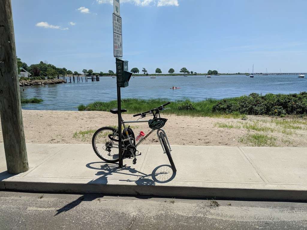 Seabright Beach | Long Island Sound, Bridgeport, CT 06605, USA