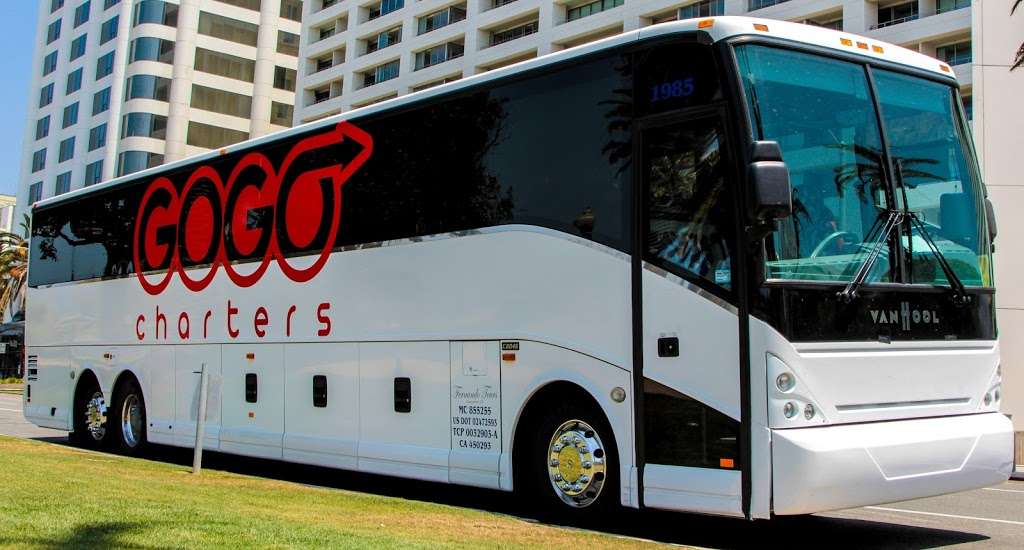 Gogo Charters Milwaukee | 2266 N Prospect Ave #3030, Milwaukee, WI 53202, USA | Phone: (414) 369-6083