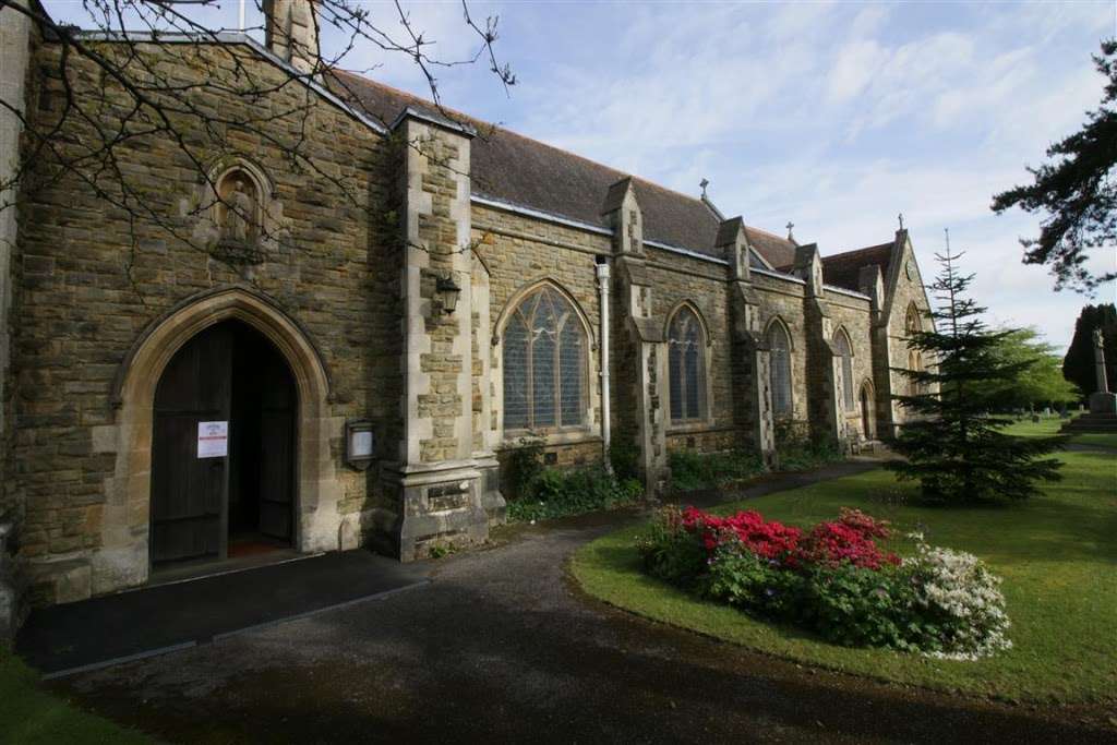 St John the Evangelist Church, Dormansland | 83 Dormans High St, Dormansland, Lingfield RH7 6QZ, UK | Phone: 01342 832391
