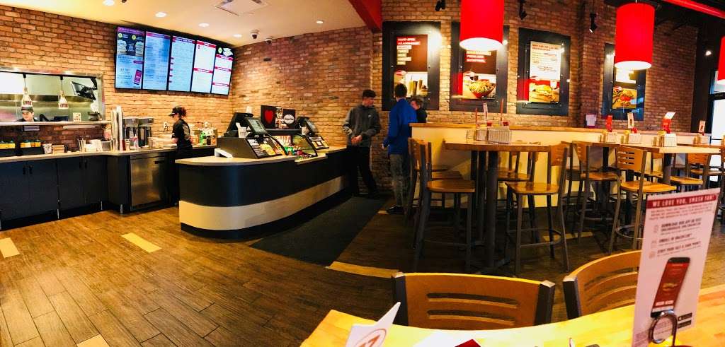 Smashburger | 4318 Amboy Rd, Staten Island, NY 10312, USA | Phone: (347) 562-4362