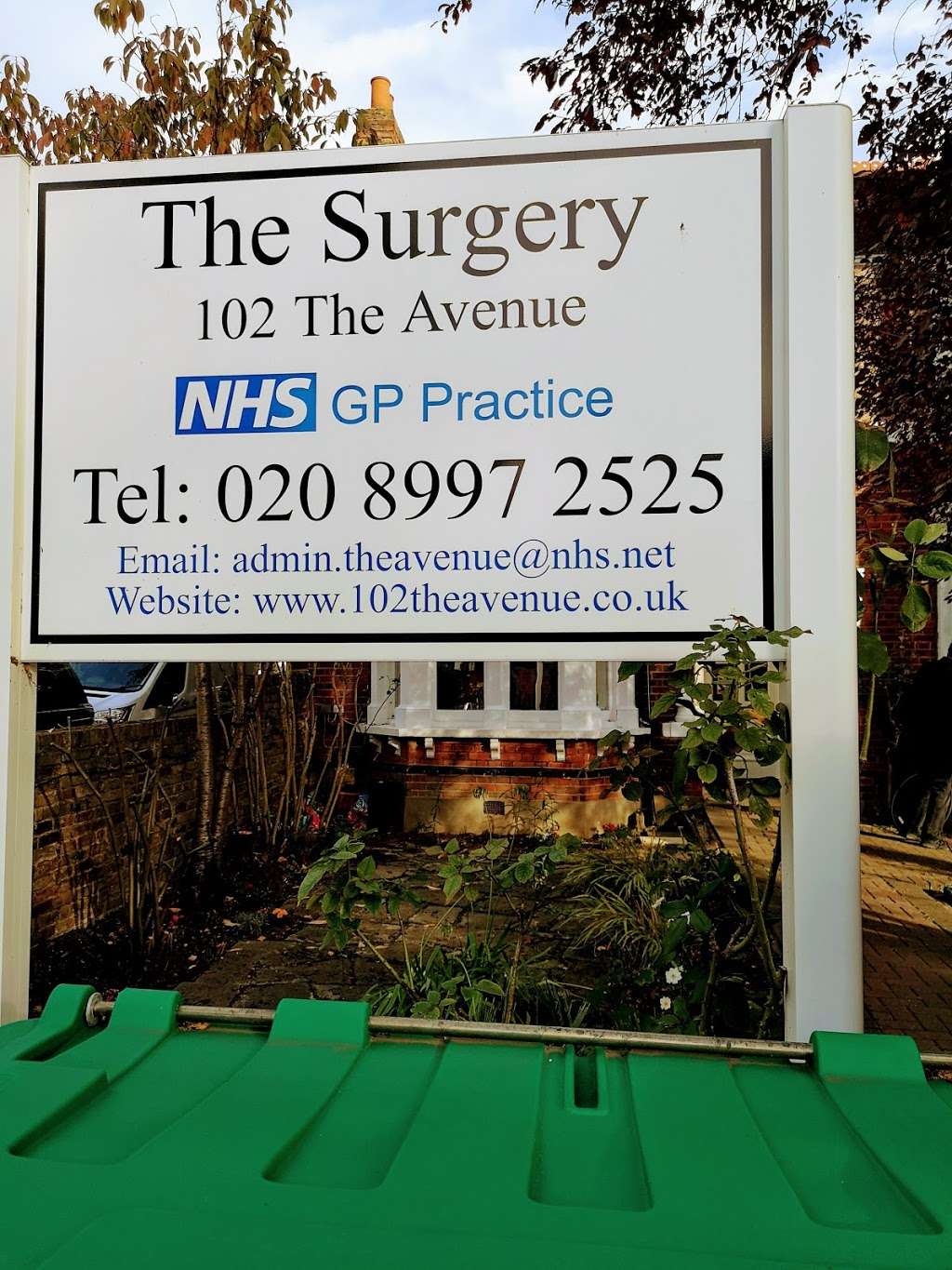 The Avenue Surgery | 102 The Avenue, London W13 8LA, UK | Phone: 020 8997 2525