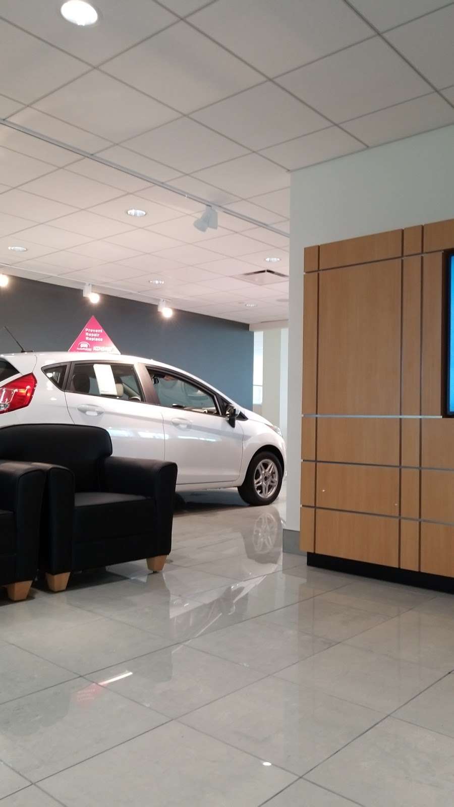 AutoNation Ford Jacksonville | 10720 Phillips Highway Jacksonville, FL 32256, USA | Phone: (904) 242-6499