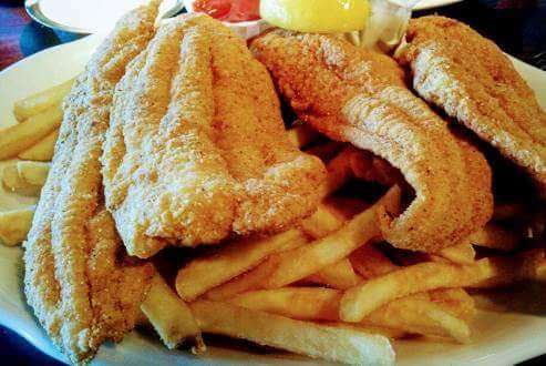 Fish Tales Dayton Texas | 403 W Clayton St, Dayton, TX 77535, USA | Phone: (936) 681-8322