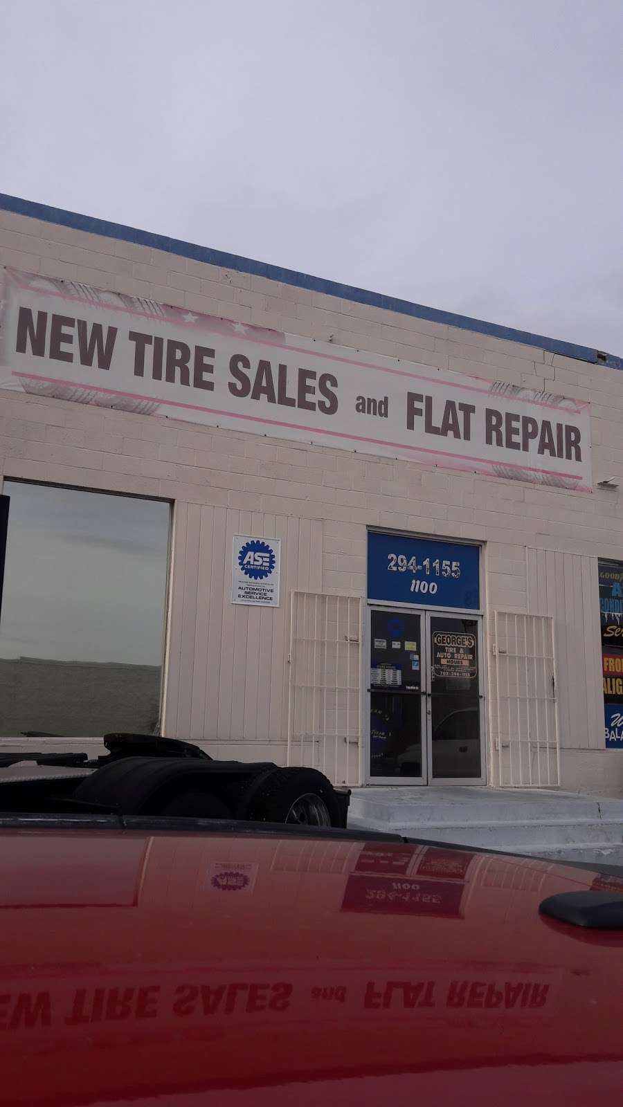 Georges Tire & Auto Repair | 1400 Nevada Hwy, Boulder City, NV 89005, USA | Phone: (702) 294-1155