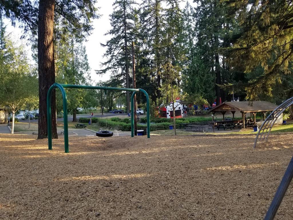 Willamette Park | 1100 12th St, West Linn, OR 97068, USA | Phone: (503) 557-4700