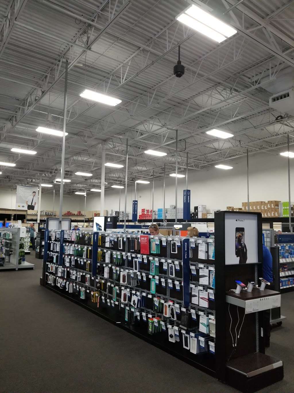 Best Buy | 18811 Bear Valley Rd, Apple Valley, CA 92308, USA | Phone: (760) 961-9539