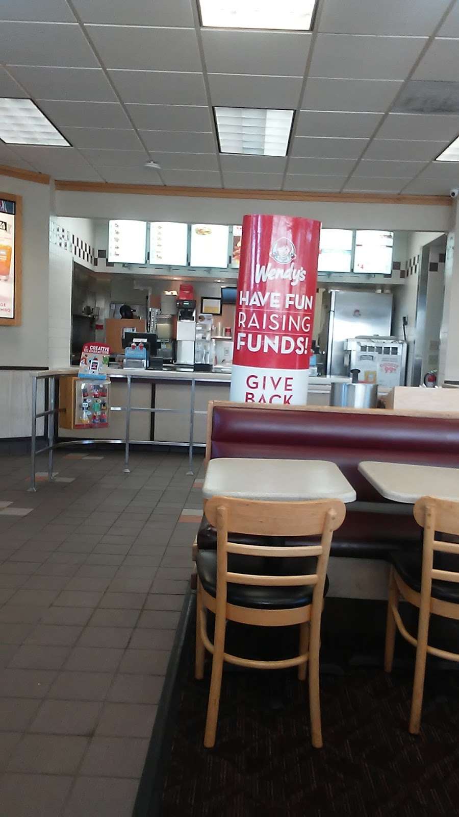 Wendys | 7035 Durand Ave, Sturtevant, WI 53177, USA | Phone: (262) 598-9101