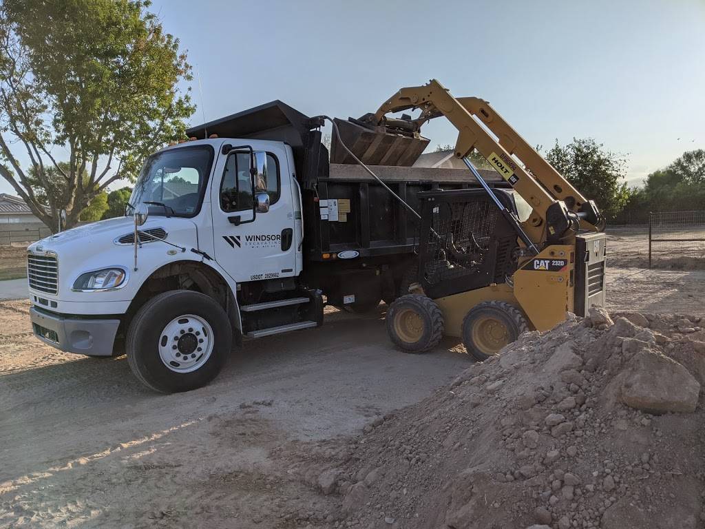 Windsor Excavating | 1305 W Briles Rd, Phoenix, AZ 85085, USA | Phone: (480) 226-0046