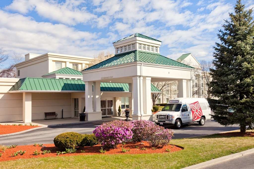 Hilton Garden Inn Boston-Burlington | 5 Wheeler Rd, Burlington, MA 01803, USA | Phone: (781) 272-8800