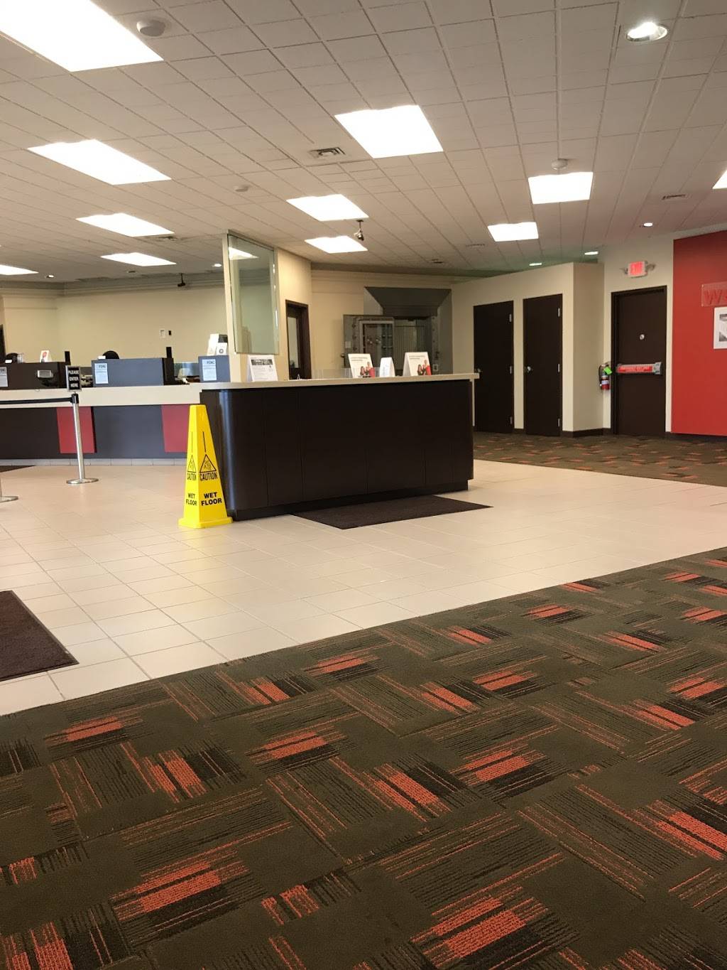 KeyBank | 6284 Pearl Rd, Parma Heights, OH 44130, USA | Phone: (440) 886-1600