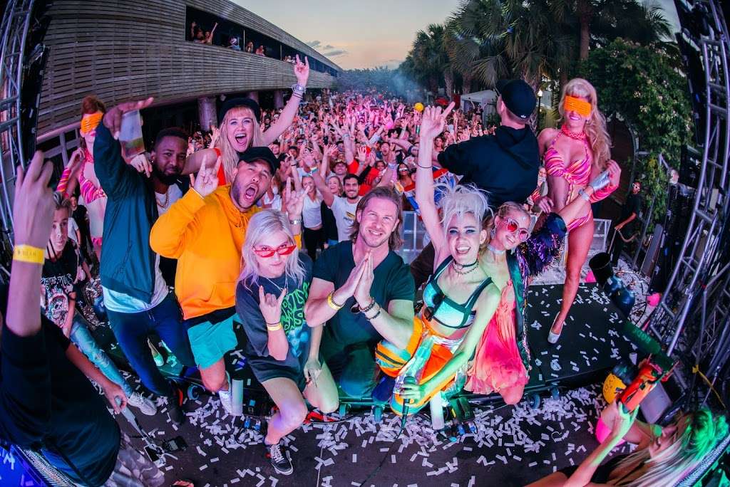 Hyde Beach | 1701 Collins Ave, Miami Beach, FL 33139, USA | Phone: (305) 455-2990