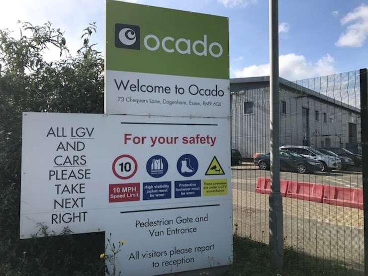 Ocado | Chequers Ln, Barking, Dagenham RM9 6QJ, UK | Phone: 0345 656 1234