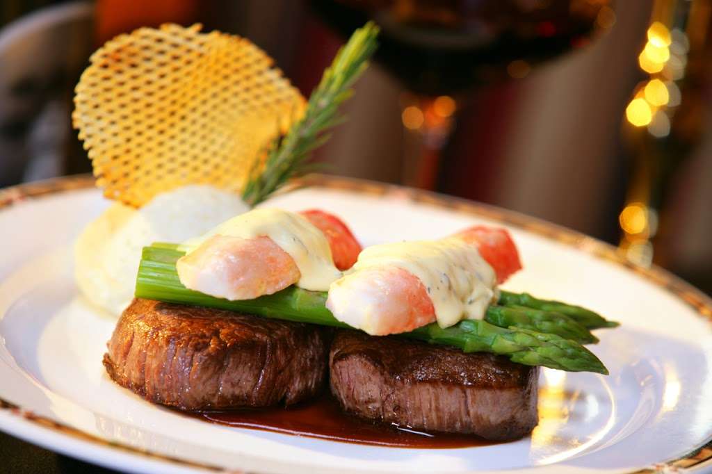 Silverado Steak House | South Point Hotel, Casino & Spa, 9777 Las Vegas Blvd. S, Las Vegas, NV 89183, USA | Phone: (702) 796-7111