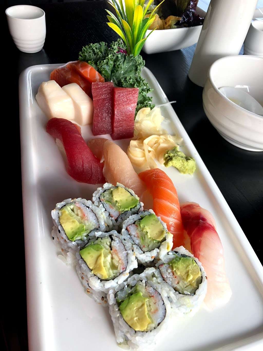 Avocado Sushi | 1919 Hylan Blvd, Staten Island, NY 10305, USA | Phone: (718) 668-1400