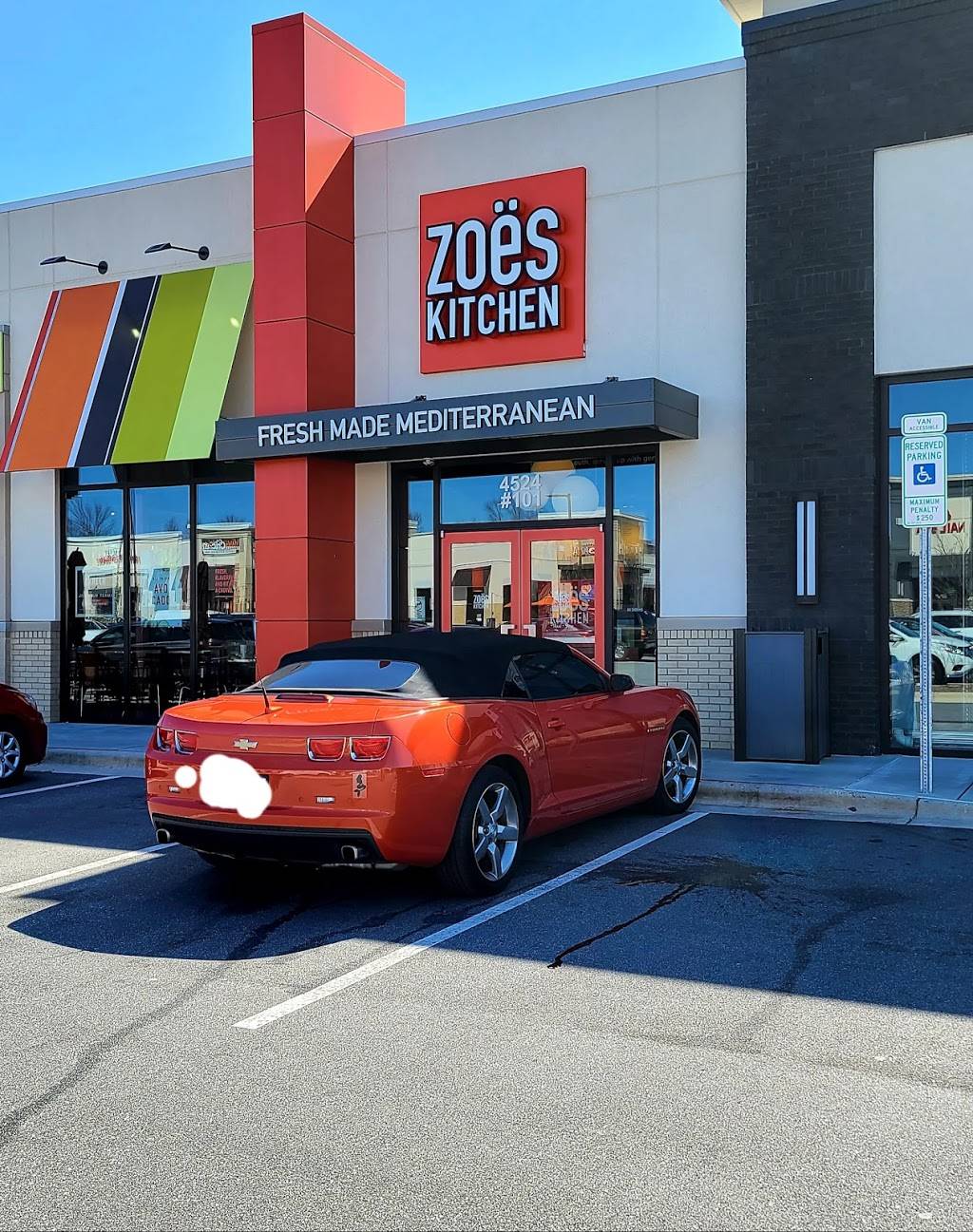 Zoës Kitchen | 4524 W Wendover Ave Ste 101, Greensboro, NC 27409 | Phone: (336) 542-3724